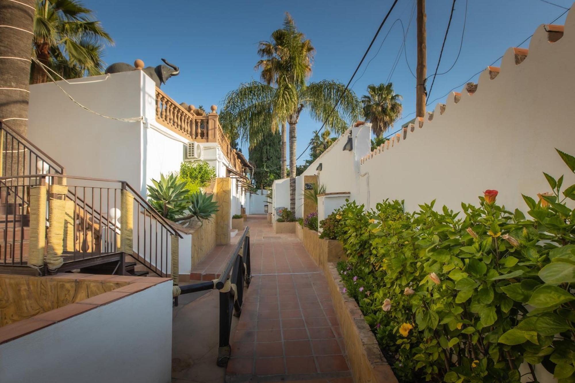 Hotel Zen Airport Torremolinos Exterior foto
