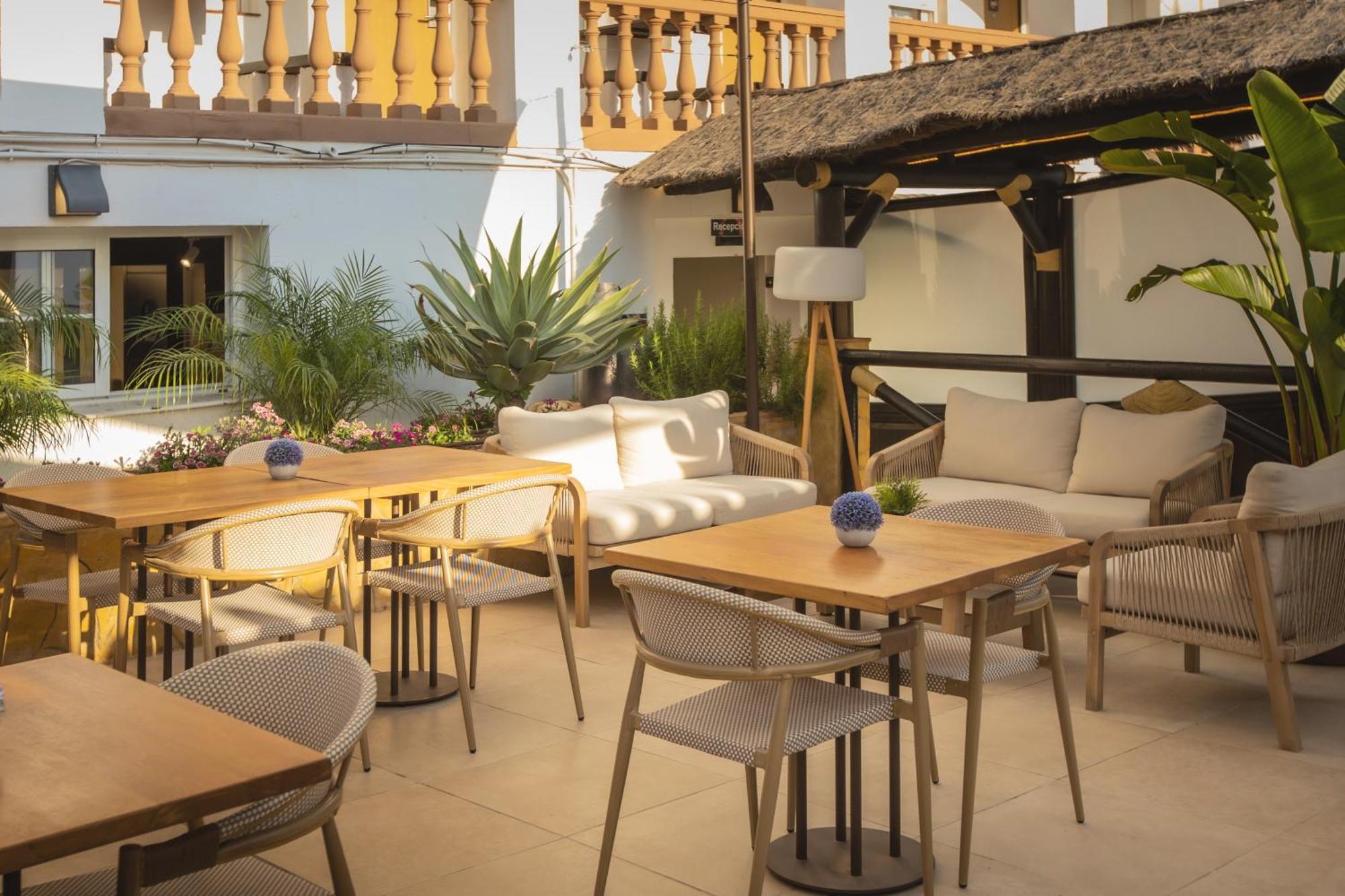 Hotel Zen Airport Torremolinos Exterior foto